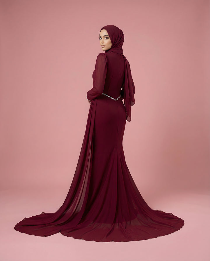 ياسمين نبيتي فستان سهرة - من الخلف